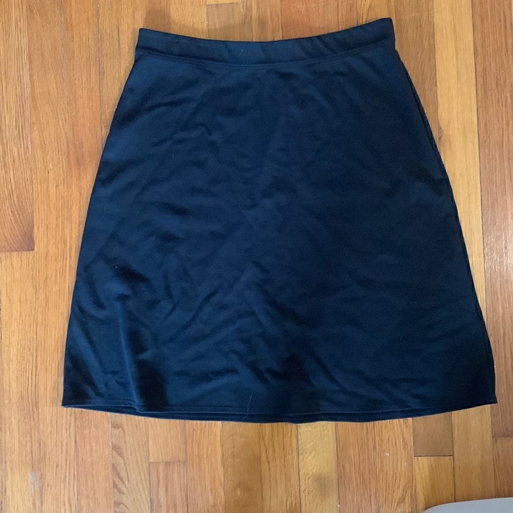 EUC Max studio black cotton stretch waist skirt! Size M